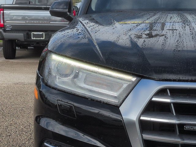 Used 2019 Audi Q5 2.0T Premium w/ Convenience Package AWD/4WD image 10