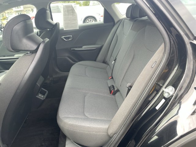 Used 2025 Kia K4 FWD image 28