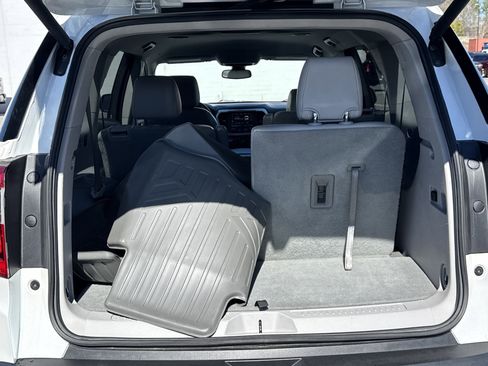 Used 2021 GMC Acadia SLT image 24