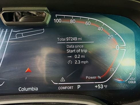 Used 2022 BMW X6 xDrive40i w/ Executive Package image 14