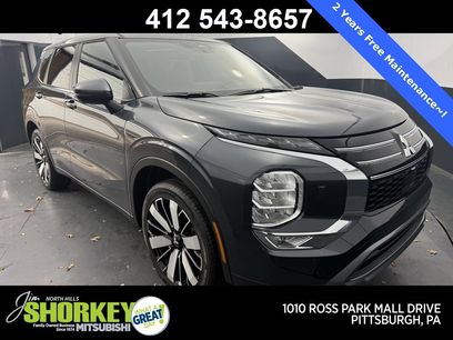 New 2025 Mitsubishi Outlander SE