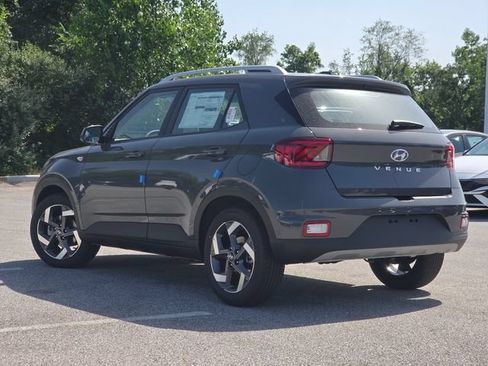 New 2026 Hyundai Venue SEL FWD image 14
