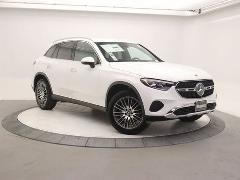 New 2026 Mercedes-Benz GLC 300 image 16