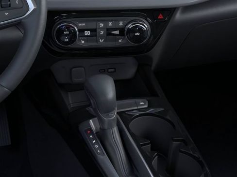 New 2026 Chevrolet Trax LT w/ Driver Confidence Package FWD image 23