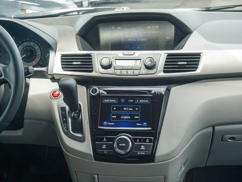 Used 2016 Honda Odyssey EX image 16