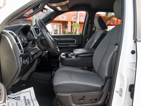 Used 2024 RAM 2500 Big Horn w/ Off Road Package image 15