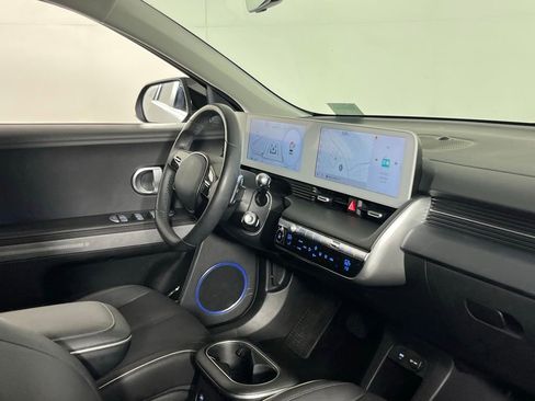 Used 2023 Hyundai Ioniq 5 SEL image 34