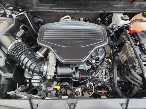 Used 2023 GMC Acadia Denali image 31