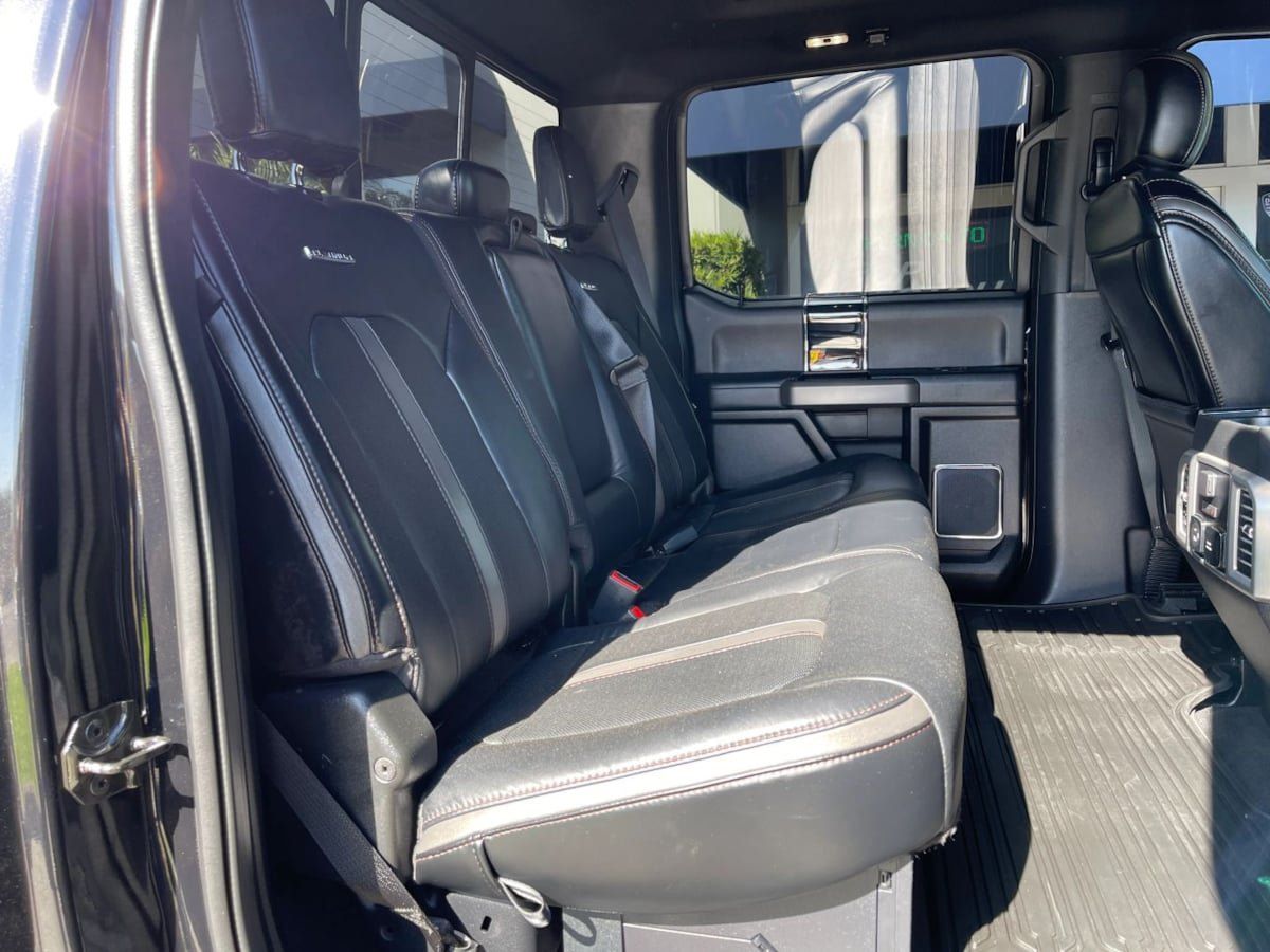 Used 2020 Ford F250 Platinum w/ FX4 Off-Road Package AWD/4WD image 32