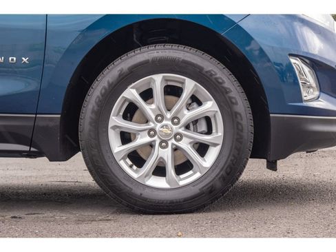 Used 2020 Chevrolet Equinox LT AWD/4WD image 9