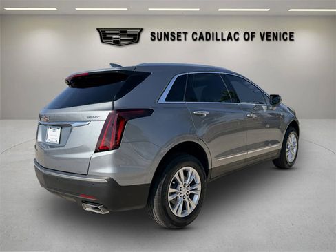 Certified 2025 Cadillac XT5 Luxury image 38
