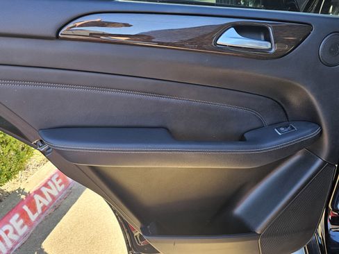 Used 2014 Mercedes-Benz ML 350 2WD w/ Premium 1 Package image 22