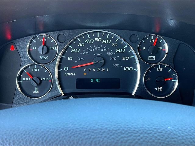 New 2026 Chevrolet Express 2500 RWD image 15