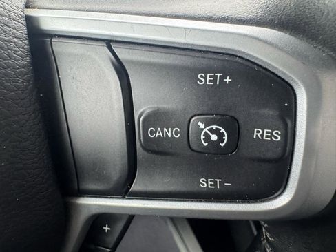 Used 2021 RAM 1500 Big Horn AWD/4WD image 18