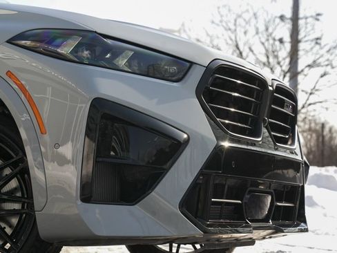 Used 2026 BMW X5 M Competition w/ Executive Package image 24