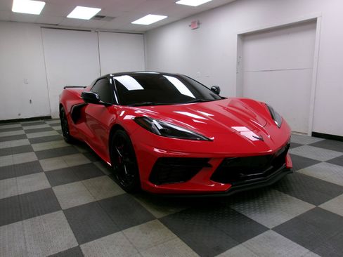 Used 2024 Chevrolet Corvette Stingray Premium Conv w/ Z51 Performance Package RWD image 20