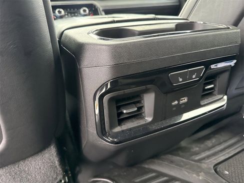 Used 2022 GMC Sierra 1500 AT4X image 18