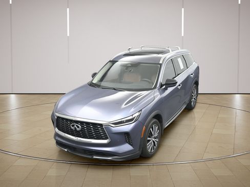 Used 2025 INFINITI QX60 Sensory AWD/4WD image 33