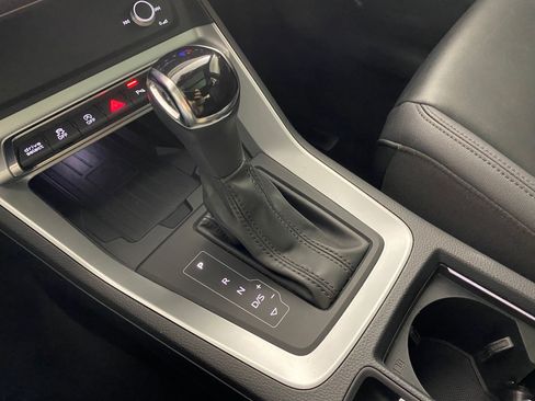 Used 2020 Audi Q3 2.0T Premium Plus w/ Premium Plus Package image 18