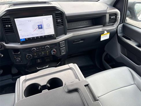 New 2025 Ford F150 XL w/ Equipment Group 103A High image 15