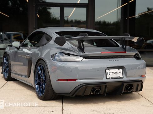 Used 2023 Porsche 718 Cayman GT4 RS image 13