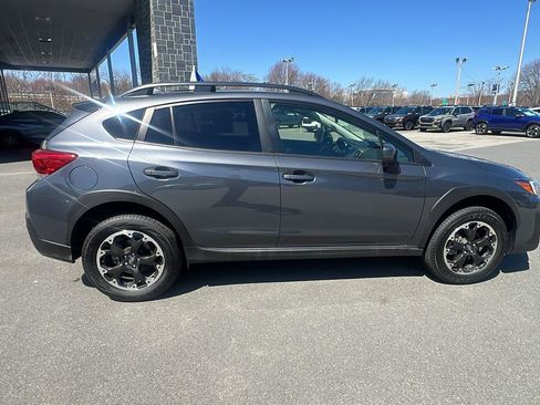 Used 2023 Subaru Crosstrek 2.0i Premium image 8