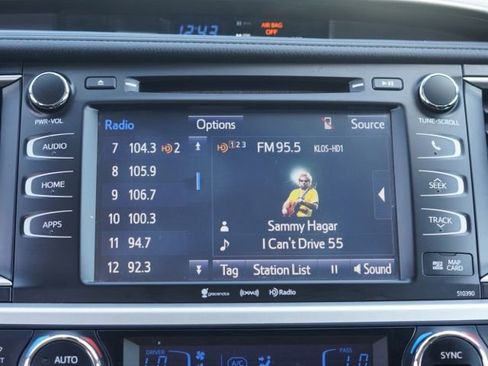 Used 2019 Toyota Highlander SE AWD/4WD image 31