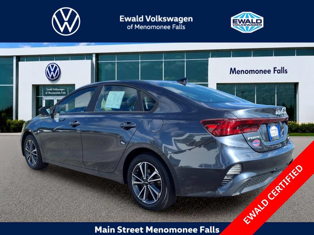 Used 2023 Kia Forte LXS FWD image 5