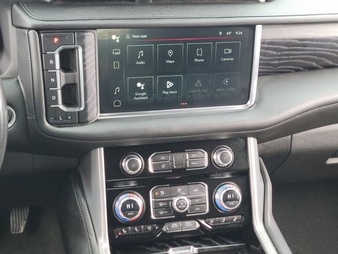 Used 2023 GMC Yukon Denali image 11