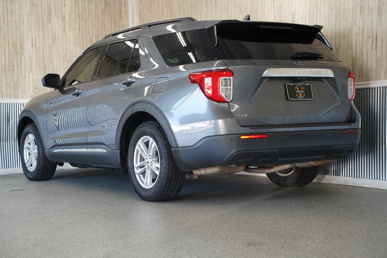 Used 2022 Ford Explorer XLT RWD image 7