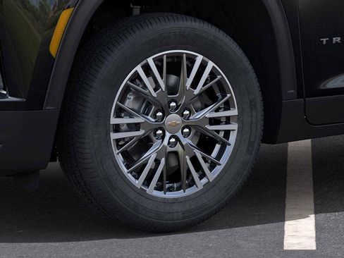 New 2026 Chevrolet Traverse LT w/ LPO, Floor Liner Package image 9