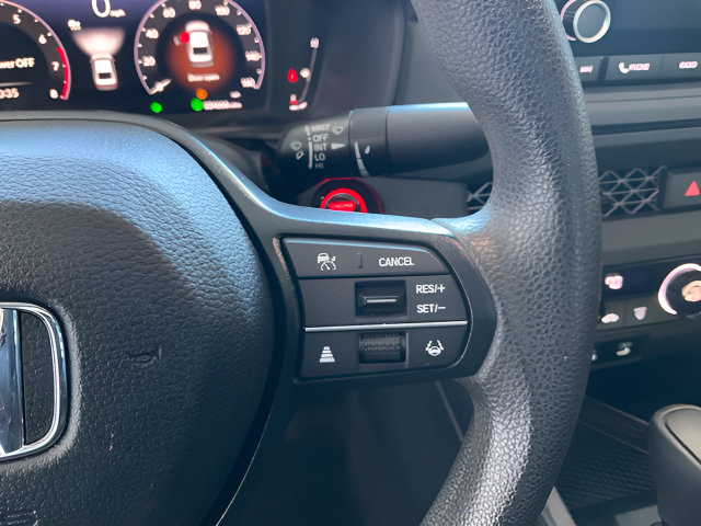 Certified 2025 Honda Accord LX image 15