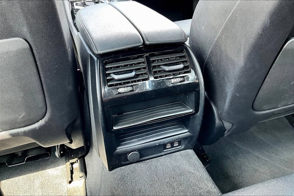 Used 2023 BMW 530i w/ M Sport Package RWD image 10