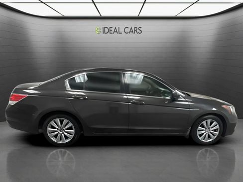 Used 2011 Honda Accord EX image 4
