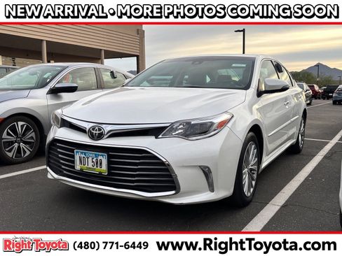 Certified 2017 Toyota Avalon Limited image 1