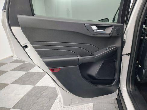 Used 2024 Ford Escape ST-Line Select w/ Tech Pack #2 image 25