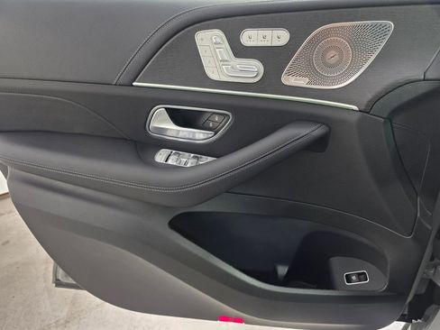 New 2026 Mercedes-Benz GLE 580 4MATIC image 16