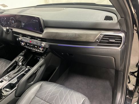 Used 2024 Kia Telluride SX X-Line AWD/4WD image 14