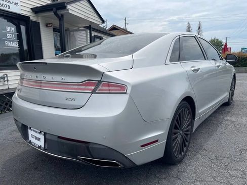 Used 2017 Lincoln MKZ Reserve FWD image 7