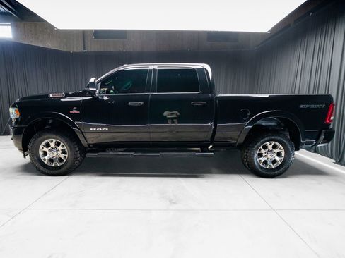 Used 2020 RAM 2500 Laramie AWD/4WD image 5