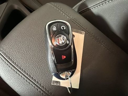 Used 2023 Buick Encore GX Select w/ Safety Package II AWD/4WD image 20