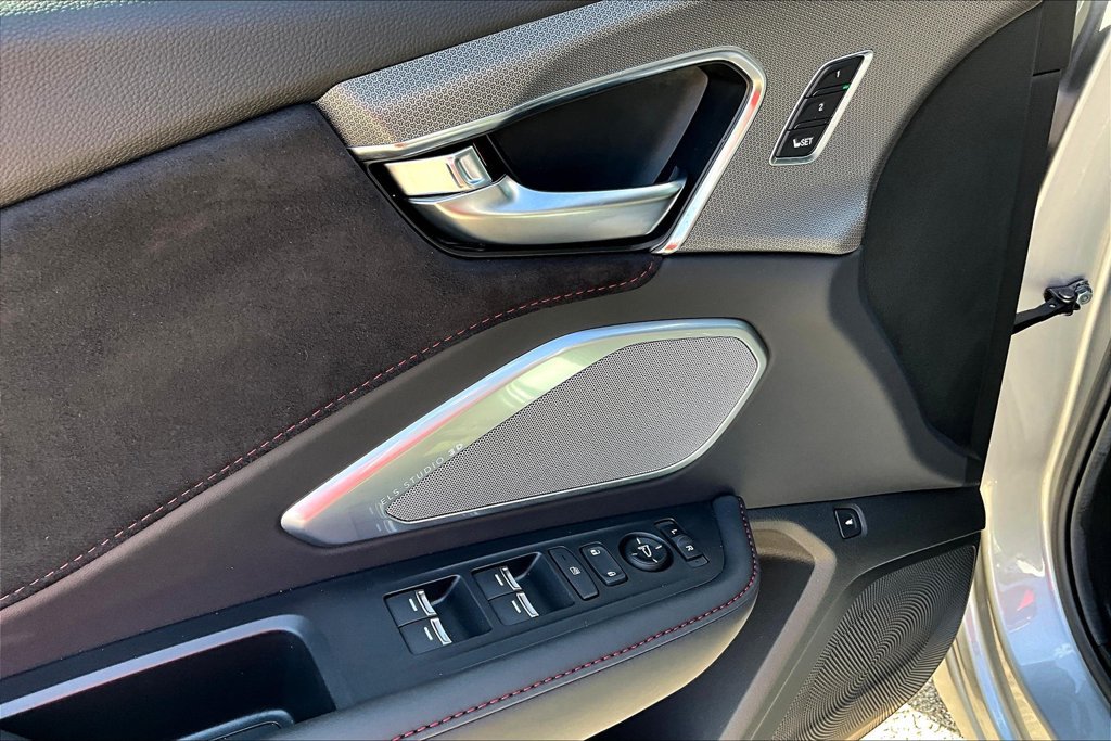 New 2025 Acura RDX w/ Advance Package AWD/4WD image 14