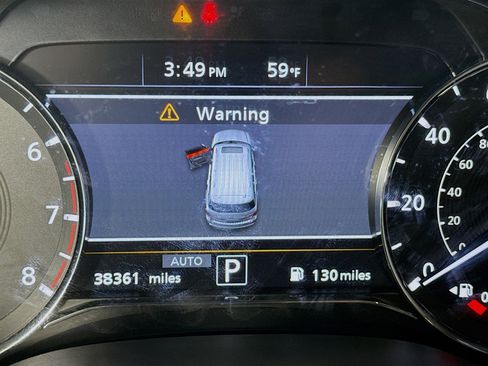 Used 2024 INFINITI QX80 Luxe image 16