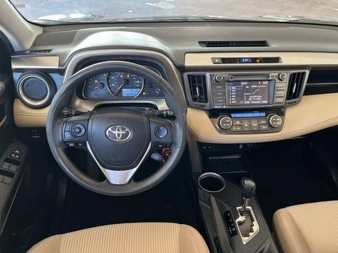 Used 2014 Toyota RAV4 XLE image 12