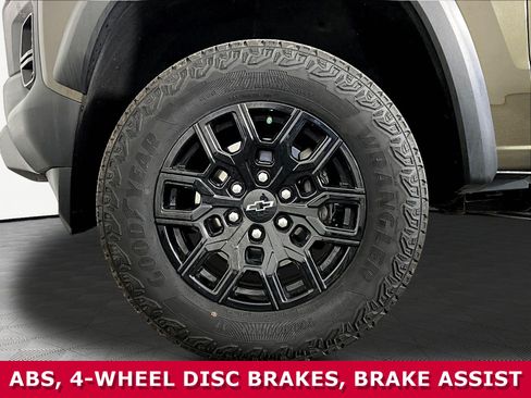 Used 2024 Chevrolet Colorado Trail Boss w/ Advanced Trailering Package AWD/4WD image 29