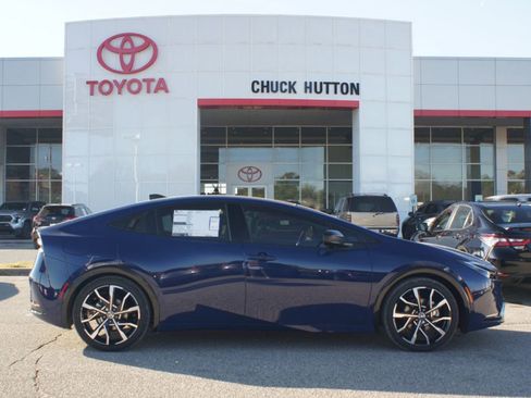 New 2026 Toyota Prius Plug-In Hybrid image 21