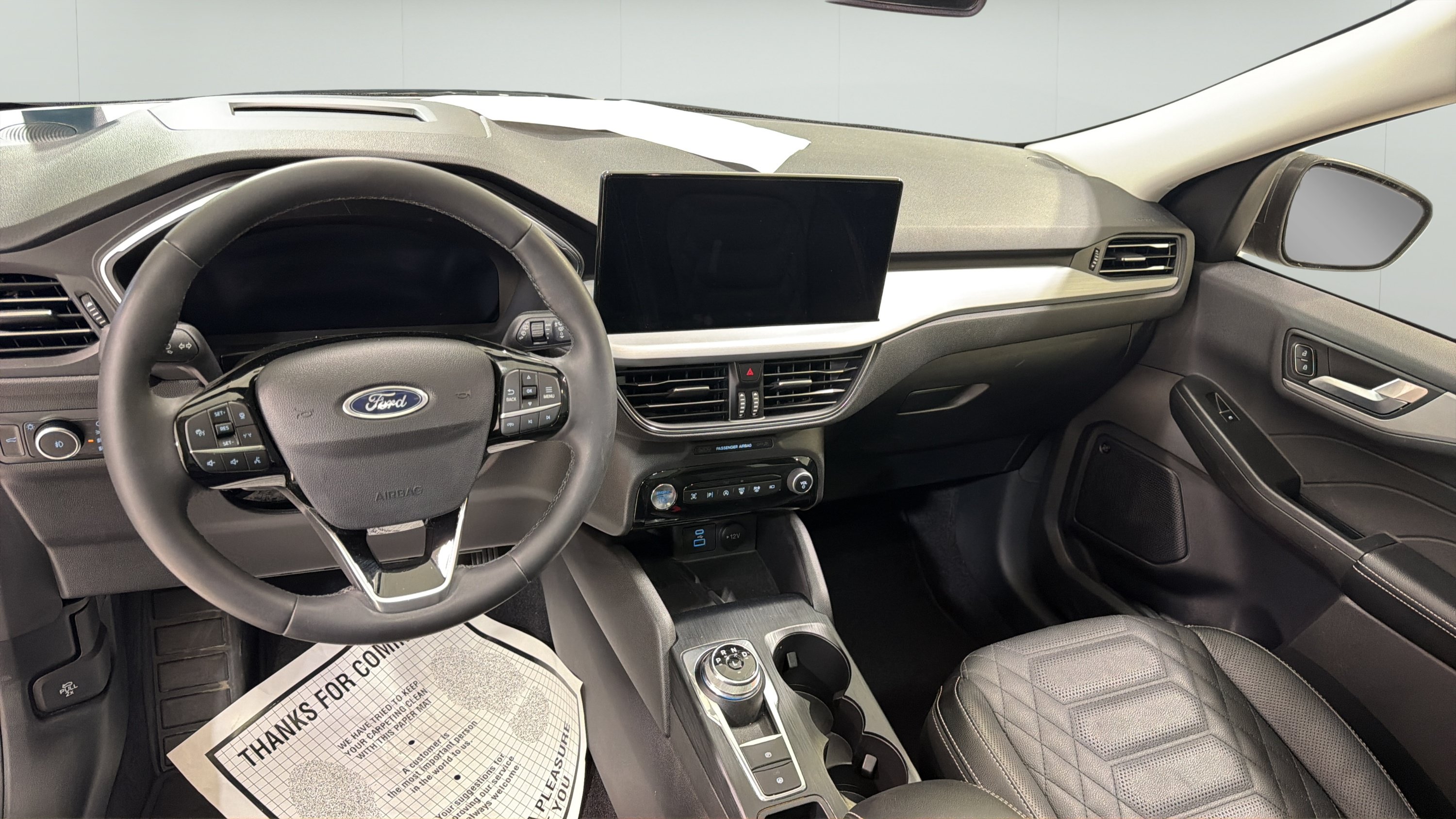 Used 2023 Ford Escape Platinum w/ Premium Technology Package AWD/4WD image 21