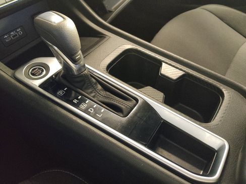 Used 2023 Nissan Sentra SV w/ All-Weather Package FWD image 26