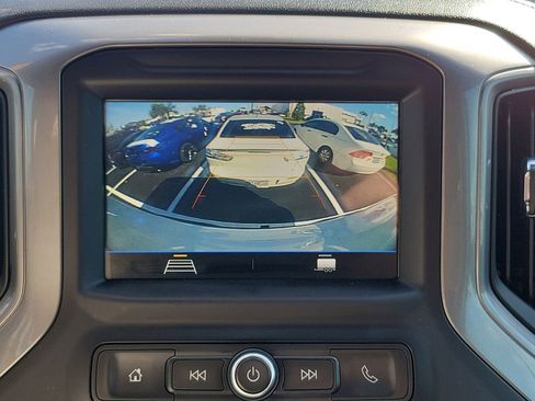 Used 2019 Chevrolet Silverado 1500 Custom Trail Boss w/ Custom Convenience Package image 25