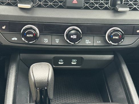 Used 2024 Honda Accord EX image 21